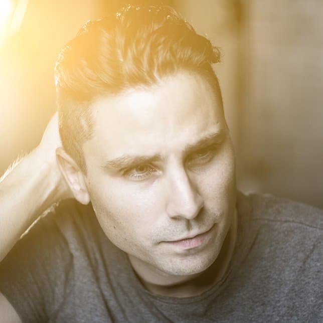 Stefan Randjelovic behind-the-scenes portrait